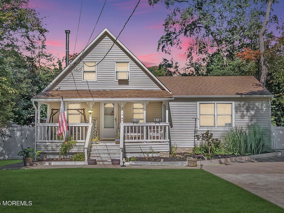 1st image of 515 Laurel Street