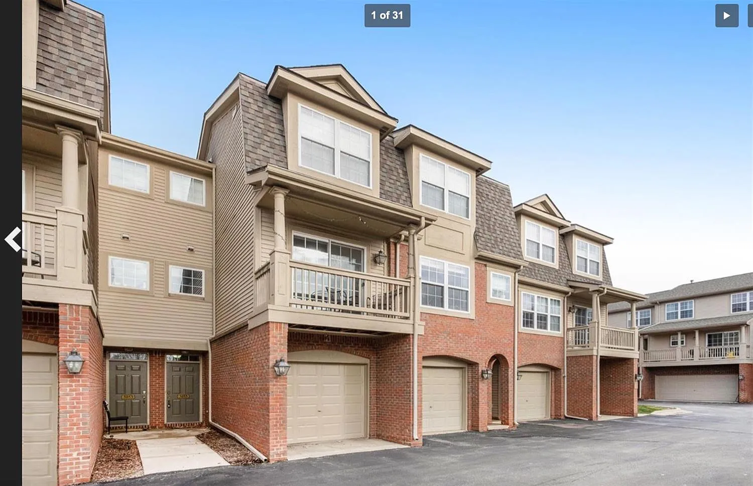 3 bed, 2.5 bath, 1416 sqft, $2,400 — Photo 1