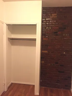 Rented by NY Casa Group | media 8