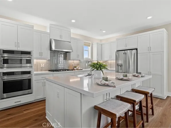 916 Chinon, Irvine, CA 92618