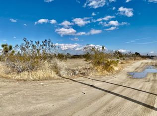 11945 Johnson Rd, Phelan, CA 92371