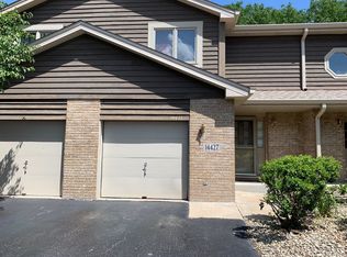 14427 Lamon Ct, Midlothian, IL 60445