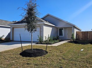 18761 Loom Dr, Conroe, TX 77306