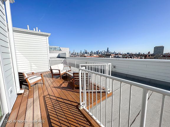 5th image of 1545 W North Ave #2396059