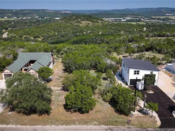 2601 Summit Dr, New Braunfels, TX 78132