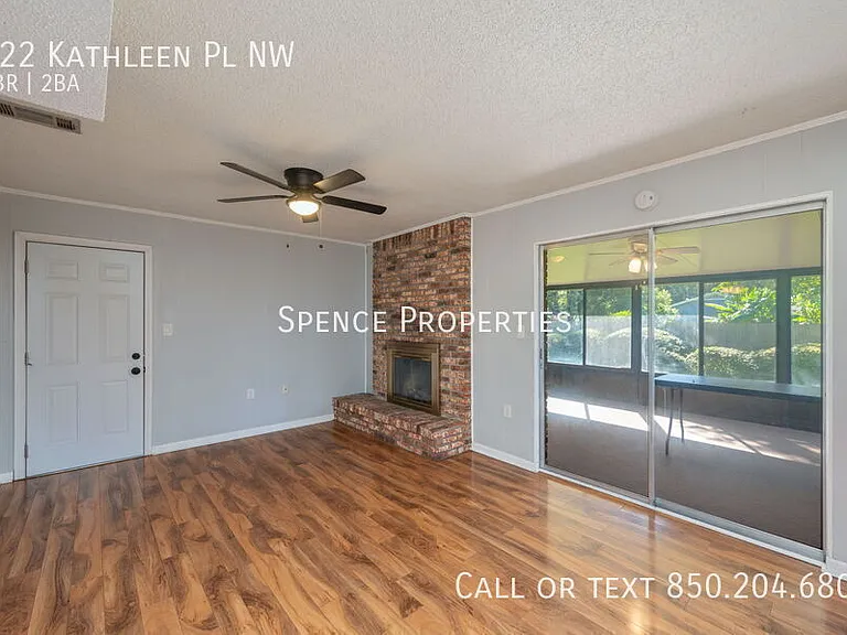 322 Kathleen Pl NW — Photo 10
