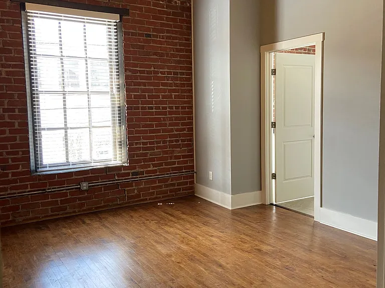 1200 Commerce St #2 — Photo 14