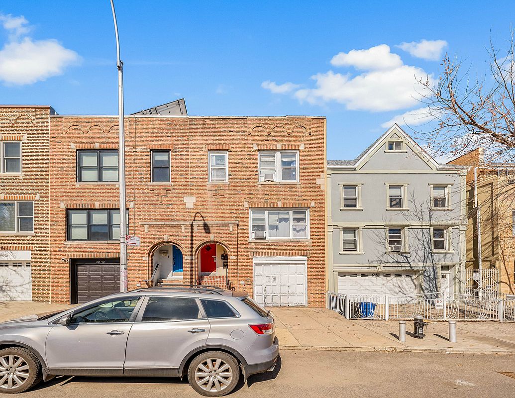 20-38 29th Street #2FAM