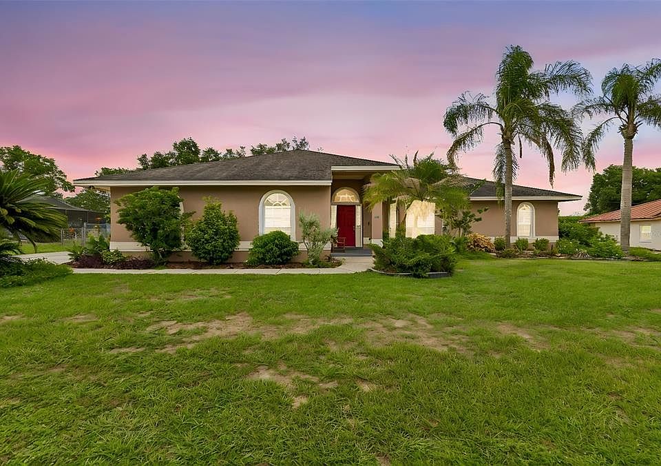 1st image of 2434 Summitview Dr