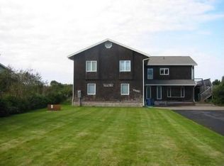 26090 Beach Dr, Rockaway Beach, OR