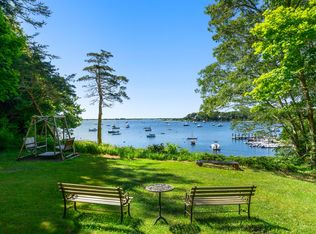 882 Main St, Cotuit, MA 02635