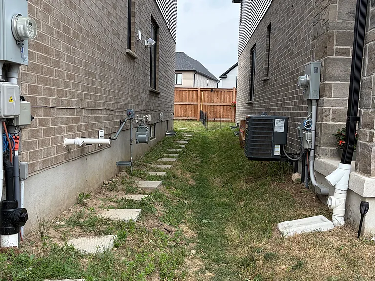 156 Otterbein Rd #BASEMENT — Photo 2