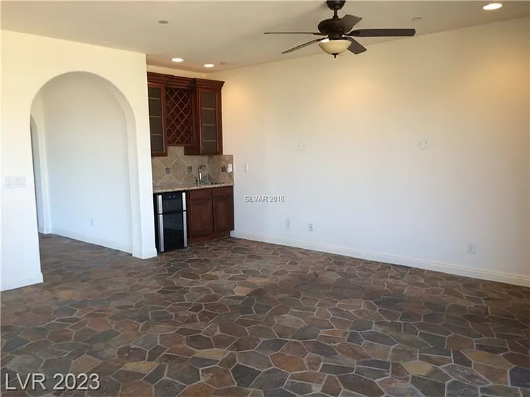 1230 Calcione Dr — Photo 4