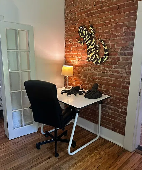 1626 Summit St — Photo 10