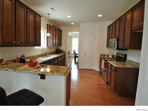2nd image of 6017 Bastione Ct