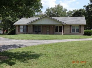 700 Martinsburg Rd, Salem, IN 47167