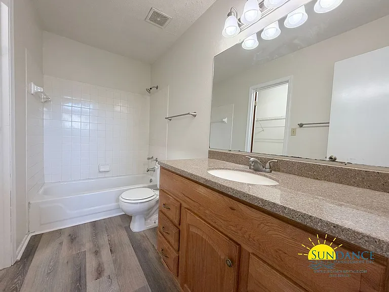 1867 Heartland Dr — Photo 12