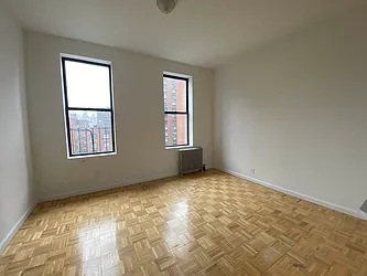 Rented by Urban Real Estate Property Group Inc