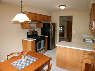 6650 183rd St APT 1A, Tinley Park, IL