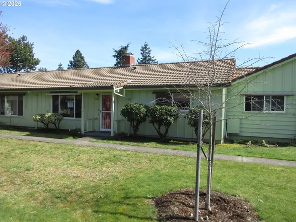 12355 SE Main St, Portland, OR 97233