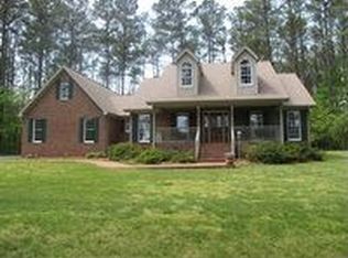 38 Westbrooke Dr, Sanford, NC 27330