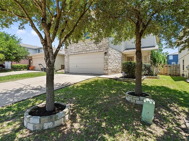 206 Black Forest Rd — Photo 25