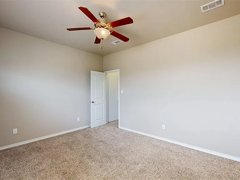 3519 Summerway Dr — Photo 9