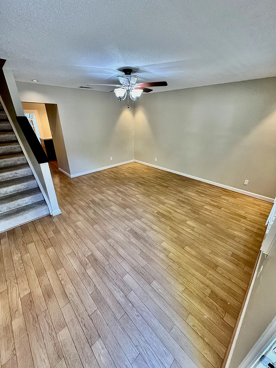 Building Photo - 96 Sparger Springs Ln