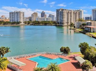2905 Point Pl #L-608, Miami, FL 33180