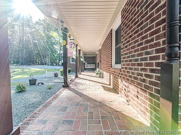 4th image of 5125 Lake Willett Rd