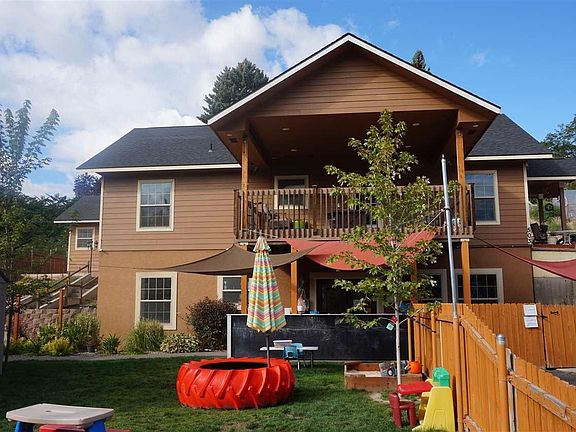 3rd image of 503 SE 6th St