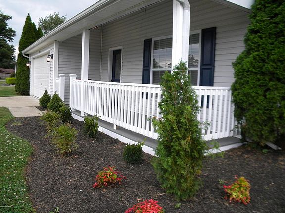 5th image of 7903 Grandmeadow Ln