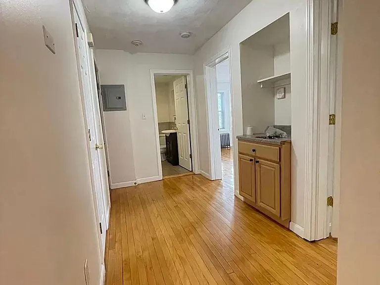 69 Main St #1 — Photo 7