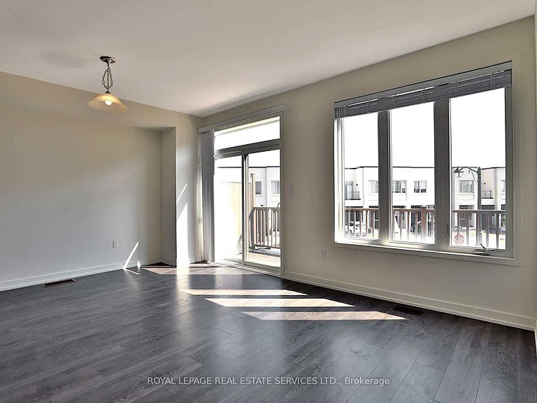 3191 Ernest Appelbe Blvd — Photo 16