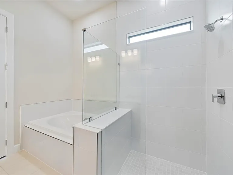 818 SE Courances Dr — Photo 21
