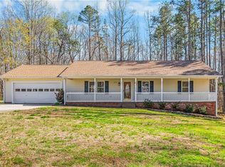 4044 Sundance Dr, Walnut Cove, NC 27052