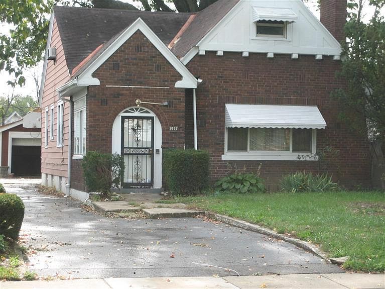 1st image of 1927 Berkley Ave