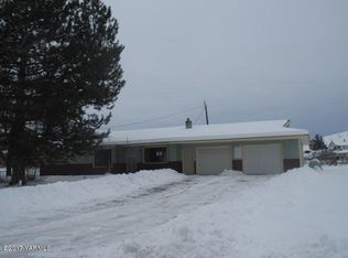 10 N Cottonwood Rd, Yakima, WA 98908