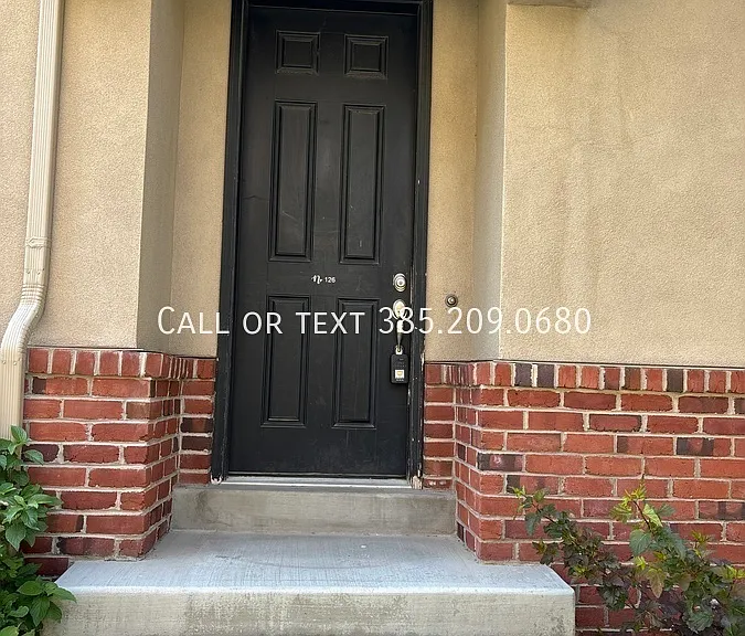 126 W 3430 N — Photo 61