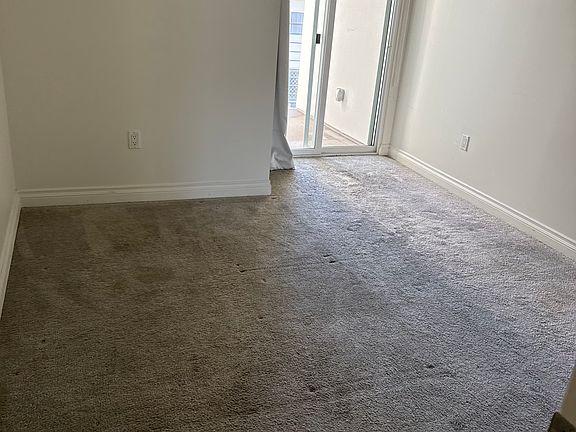 4th image of 3061 W 12th Pl Unit 303