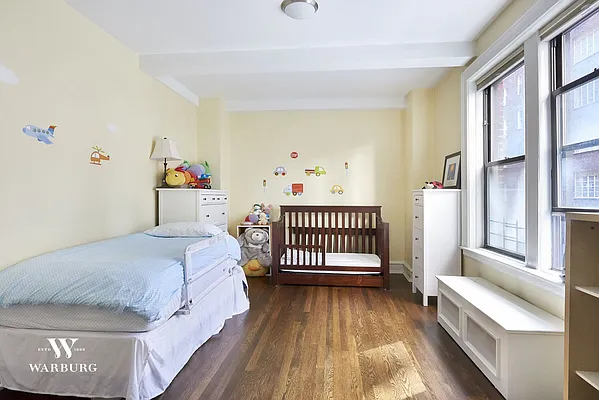 Sold by Warburg | media 15