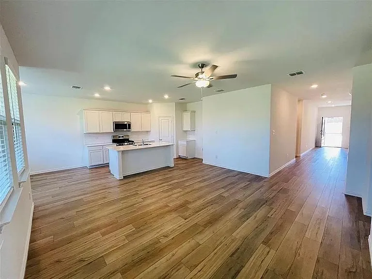 3308 Ringtail Ln — Photo 5