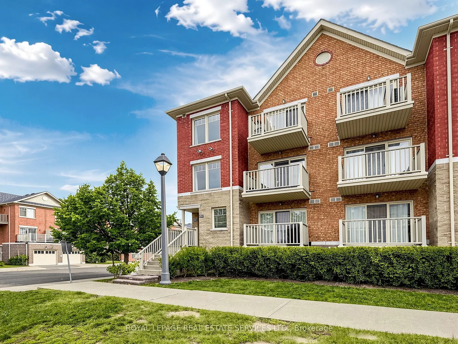2 bed, $2,790 — Photo 4