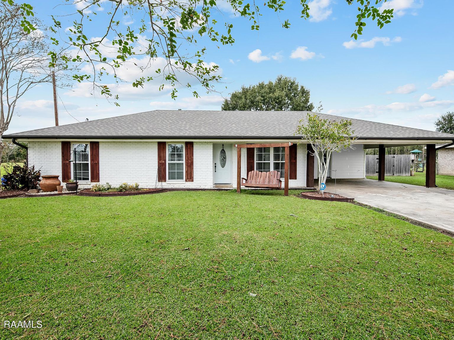 916 W Butcher Switch Rd, Lafayette, LA 70507 Zillow