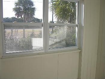 5th image of 425 E Gulf Beach Dr