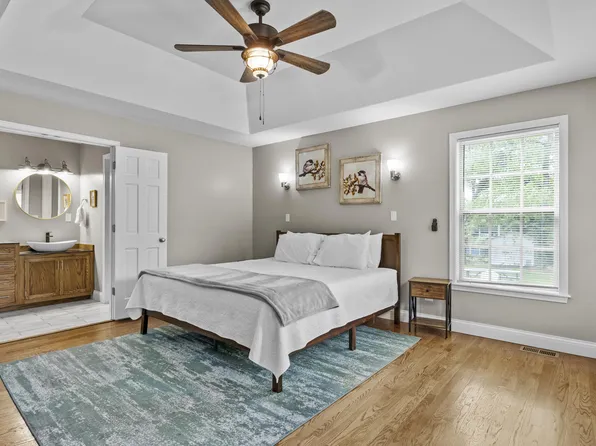 546 Reed Ln, Lexington, KY 40503