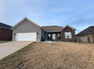 5430 Chateau Dr, Conway, AR 72034