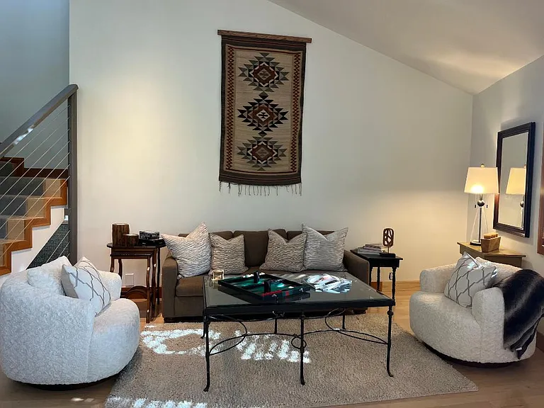 113 Norfolk Ave — Photo 10