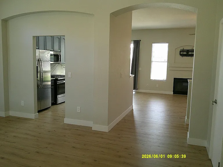 2055 Keel Ct — Photo 13