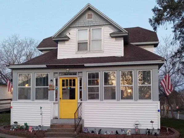402 Court Ave N, Sandstone, MN 55072